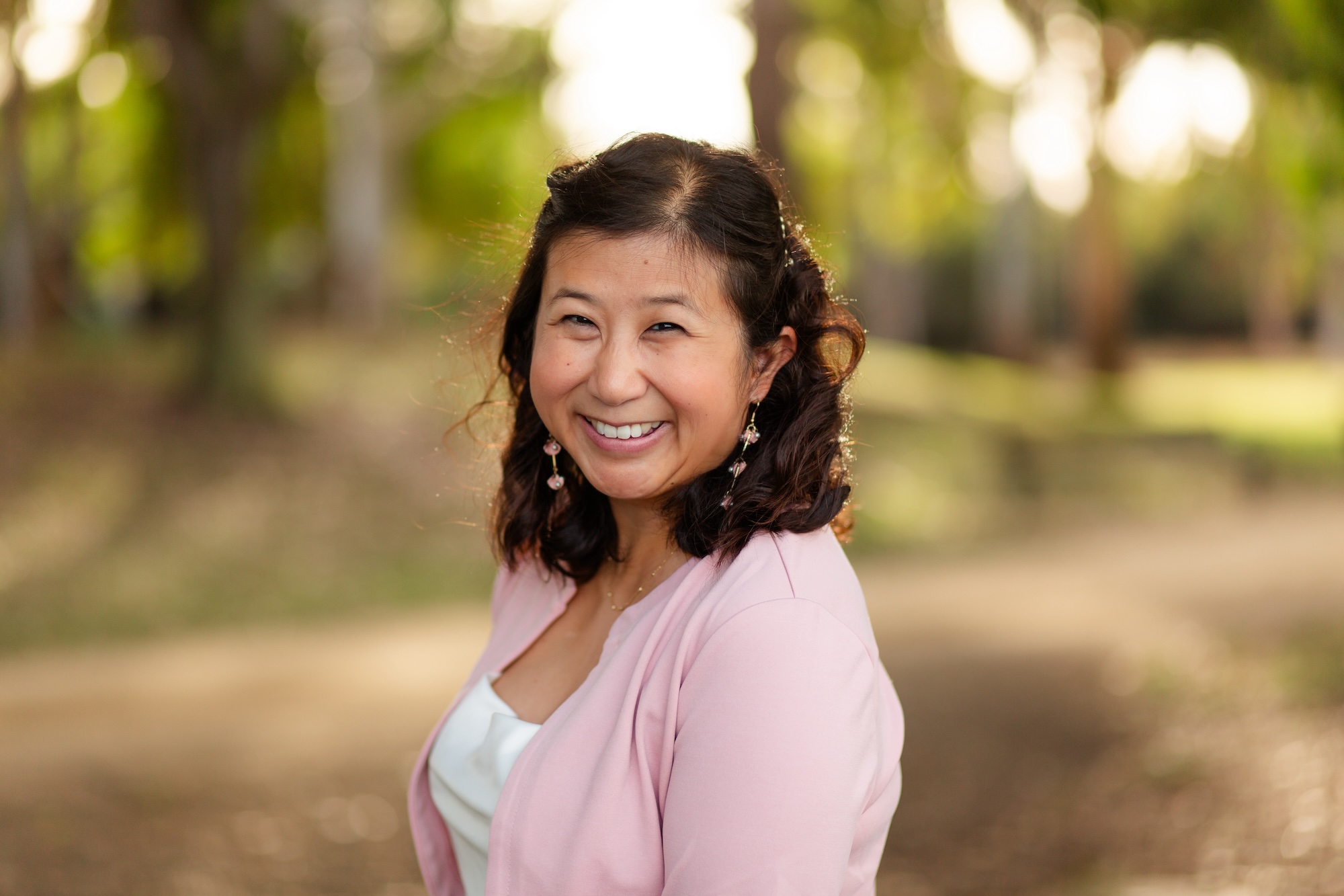 Dorcas Cheng-Tozun headshot